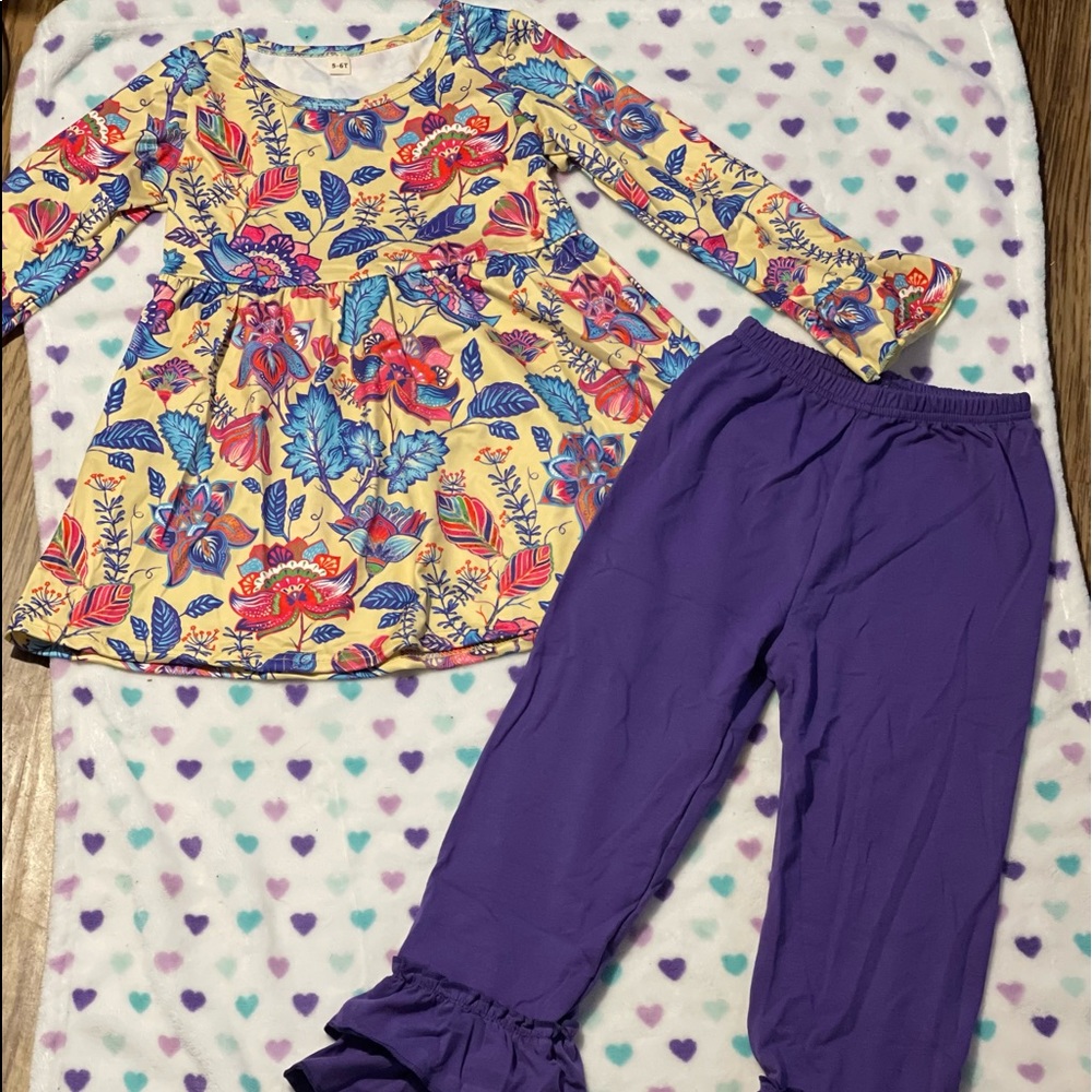 Floral Ruffle Outfit.